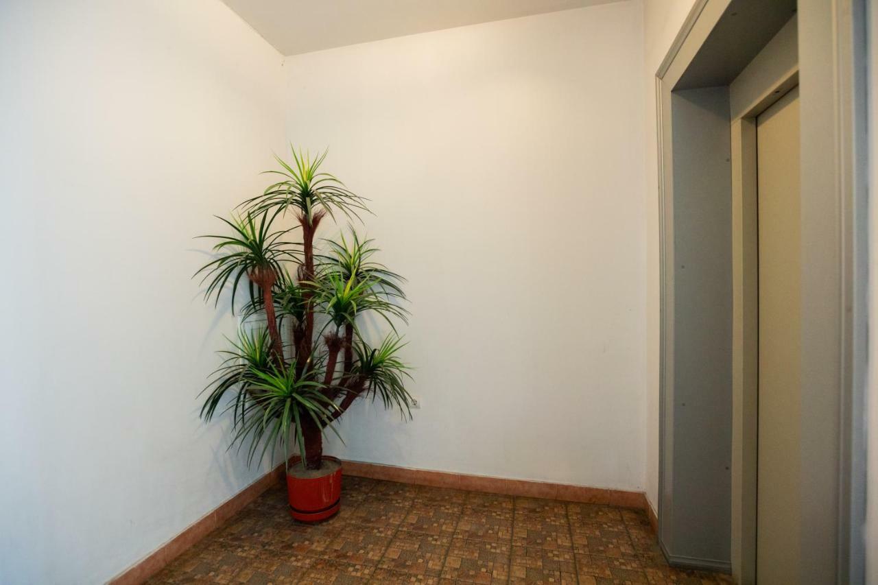 Stay Inn Apartments At Northern Avenue Γιερεβάν Εξωτερικό φωτογραφία